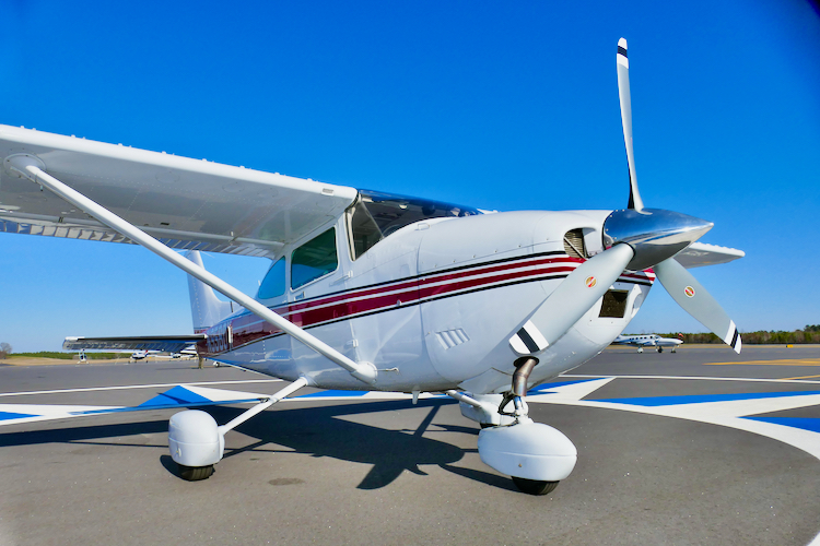 1986 N9560X Cessna 182R AircraftMerchants