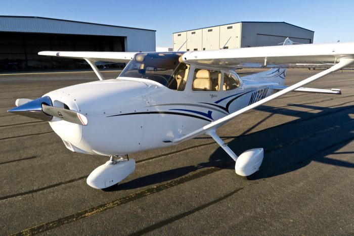 2012 N172AV Cessna 172SP AircraftMerchants