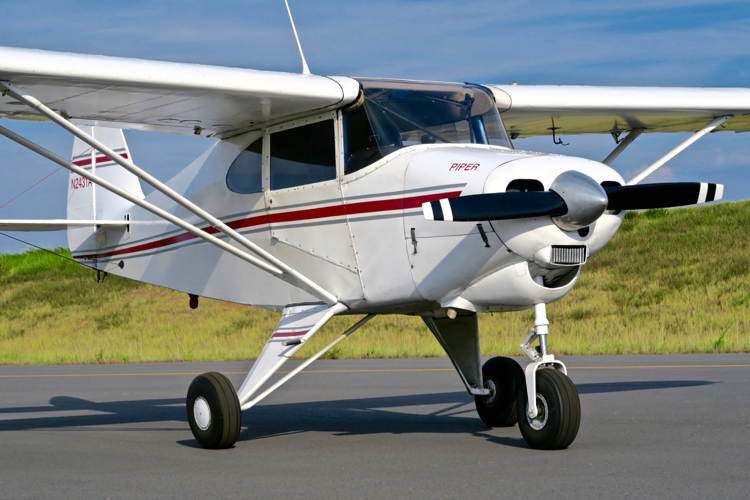 1952 N2431a Piper Pa-22-135 Aircraftmerchants