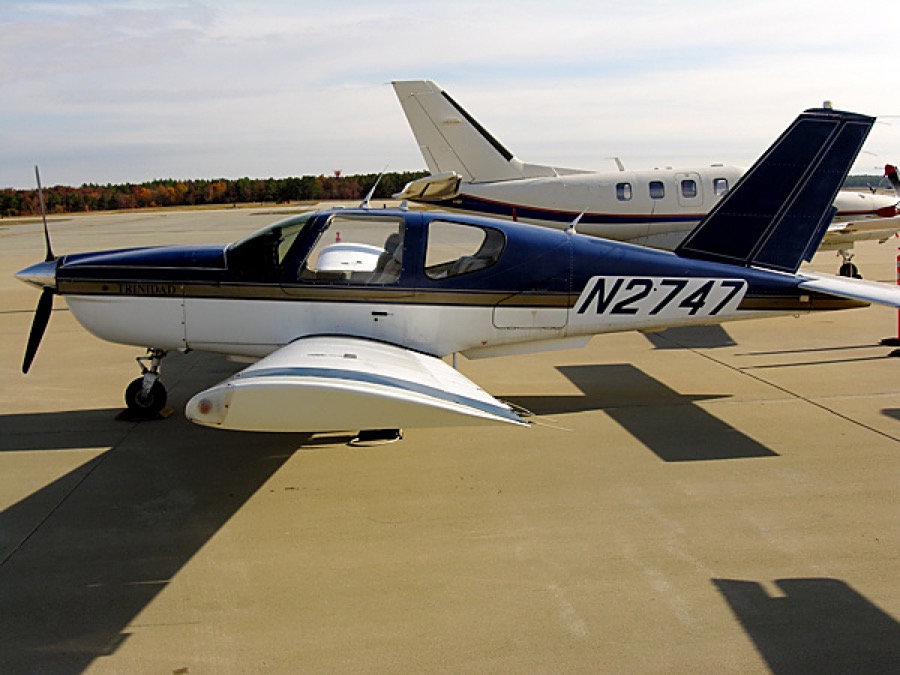N2747