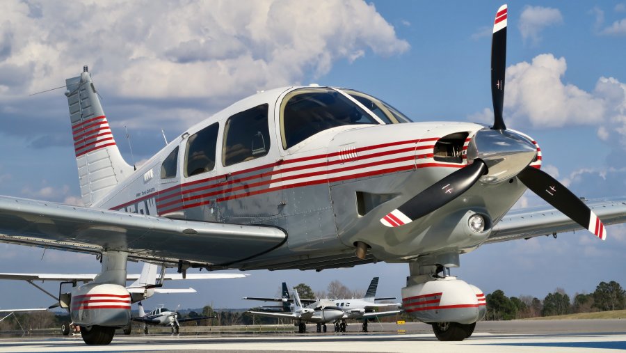 N3050W