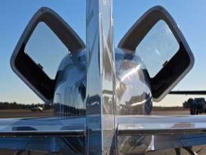 N685DM