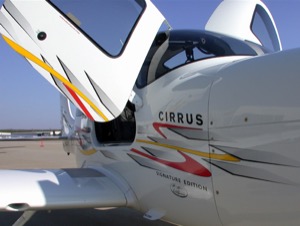 N833CF