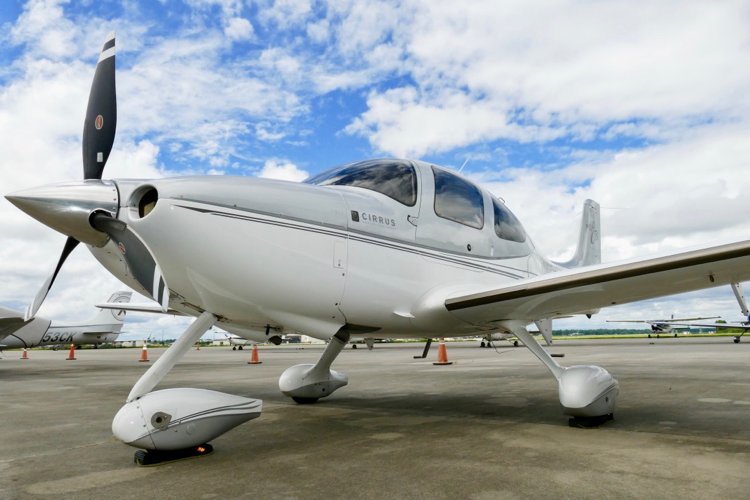 N921HR