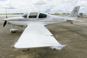 N921HR